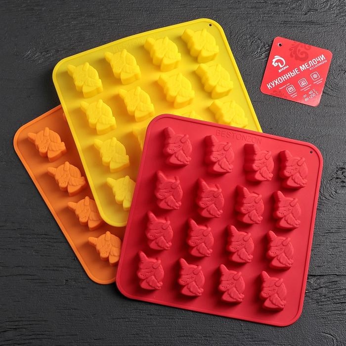 Форма для конфет и шоколада Доляна «Единорог», силикон, 18×18×1 см, 16 ячеек, цвет МИКС