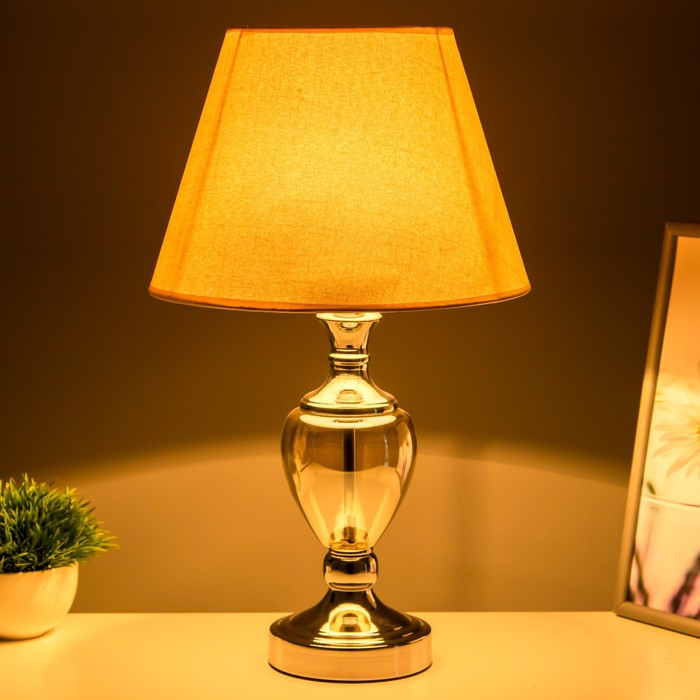 Лампа настольная 16713/1 E27 40Вт хром 28х28х50 см RISALUX Лампа настольная 16713/1 E27 40Вт хром 28х28х50 см RISALUX