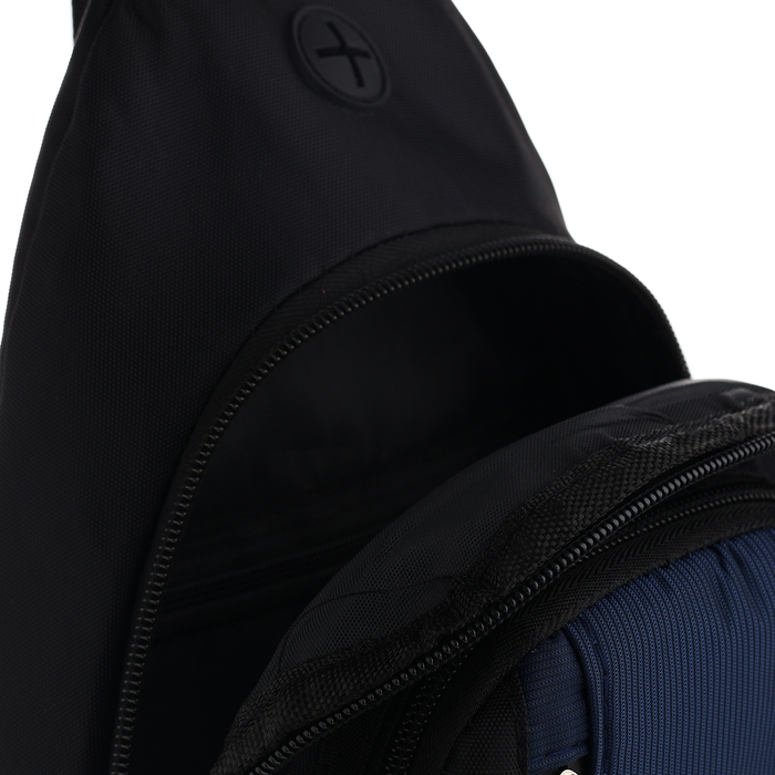 Сумка-слинг из текстиля, 3 наружных кармана, цвет синий Сумка-слинг из текстиля, 3 наружных кармана, цвет синий