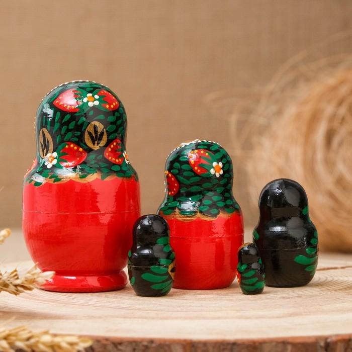 Матрёшка «Хохлома», чёрный платок, красное платье, 5 кукольная, 10 см Матрёшка «Хохлома», чёрный платок, красное платье, 5 кукольная, 10 см