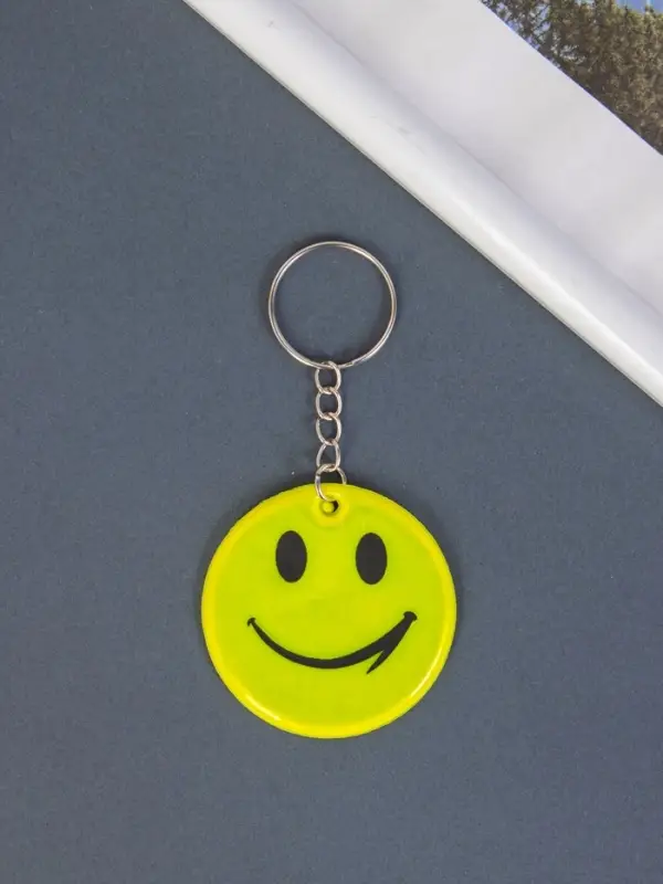 Брелок для ключей на кольце светоотражающий &laquo;Смайлик&raquo;, пластик, 5.5&times;5 см, МИКС