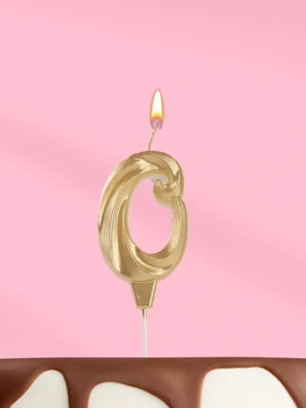 Свеча в торт «Театральная», цифра 0, золотой металлик Свеча в торт «Театральная», цифра 0, золотой металлик