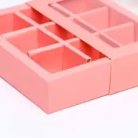 Коробка для 9 конфет, розовый, 14.5&times;14.5&times;3.5 см