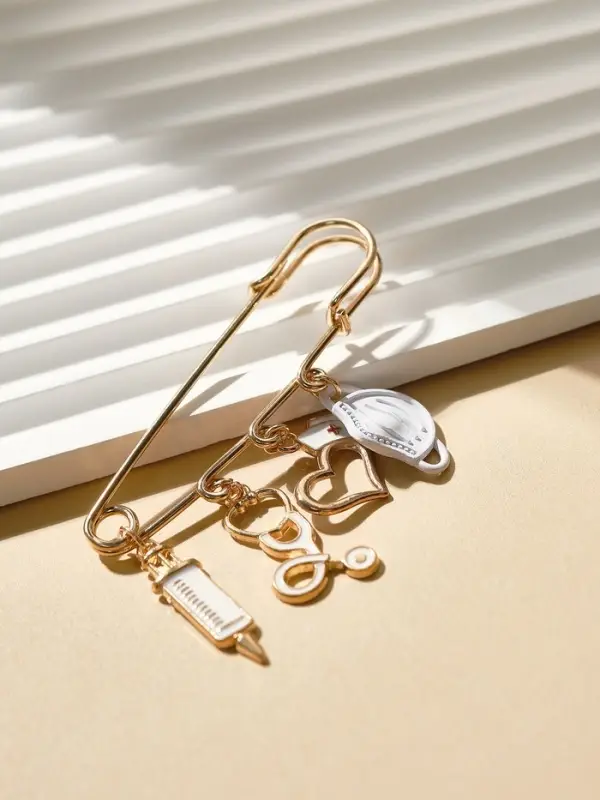 Булавка &laquo;Медицина&raquo;, 4 подвески, 6.5 см, белая в золоте