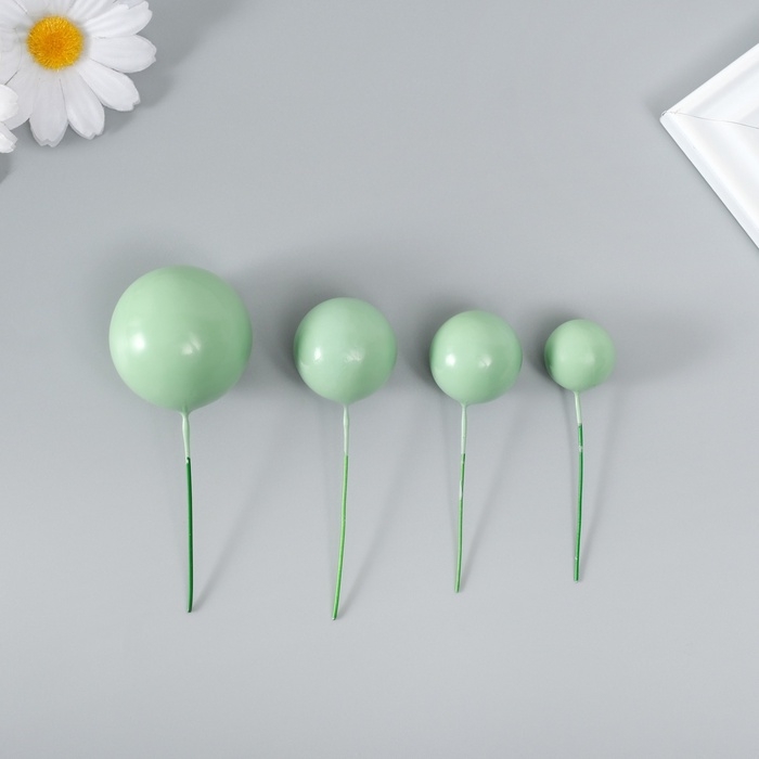 Декор для творчества Декор для творчества "Шарики мятные" d=2; 3; 3,5 и 4 см набор 20 шт