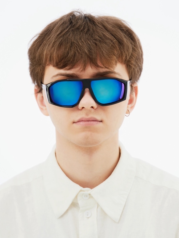 Очки солнцезащитные спортивные, uv 400, ширина 14.7 см, дужка 13.5 см, высота 4.2 см Очки солнцезащитные спортивные, uv 400, ширина 14.7 см, дужка 13.5 см, высота 4.2 см