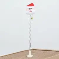 Игрушка-дразнилка для кошек &laquo;Дед мороз&raquo;, с креплением на когтеточку