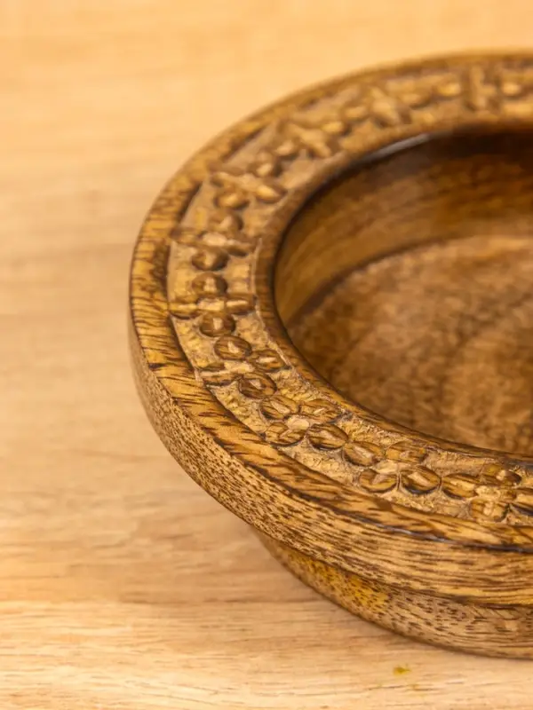 Подсвечник для свечи 8 см Подсвечник для свечи 8 см "Клевер" 13х13х3,5 см, манговое дерево