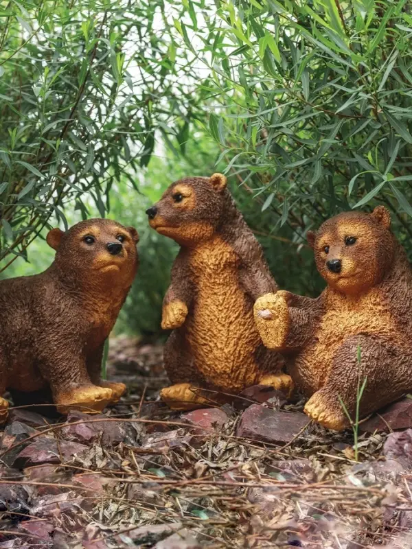 Садовая фигура из полистоуна «Мишки бурые», 42×18×24 см, набор 3 шт. Садовая фигура из полистоуна «Мишки бурые», 42×18×24 см, набор 3 шт.
