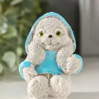 Статуэтка "Кролик в худи" 7х5х4 см, серый