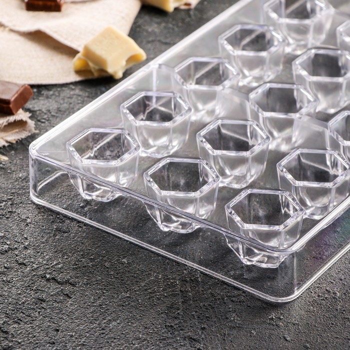 Форма для конфет и шоколада KONFINETTA «Секрет», 27,5×17,5×2,5 см, 21 ячейка 2,5×2,2×2 см, цвет прозрачный Форма для конфет и шоколада KONFINETTA «Секрет», 27,5×17,5×2,5 см, 21 ячейка 2,5×2,2×2 см, цвет прозрачный