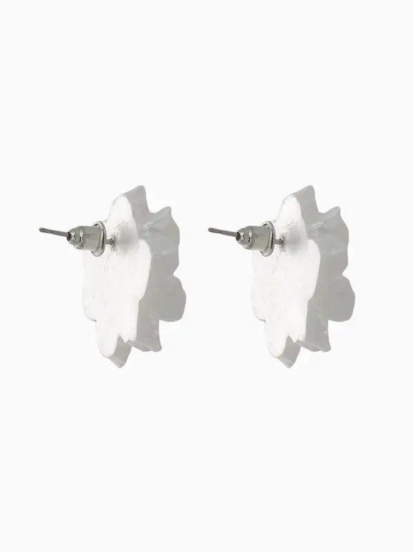 Серьги пластик &laquo;Распустившийся бутон&raquo;, сияние, белые