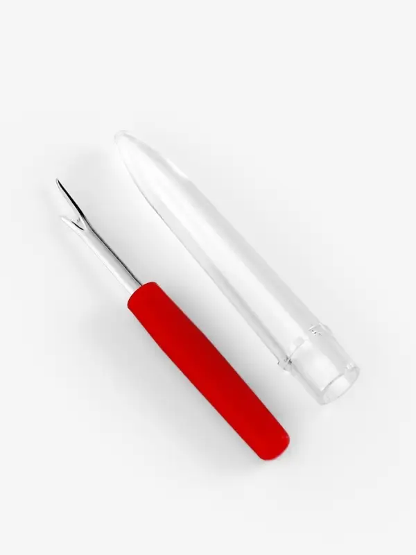 Швейный набор, 42 предмета, в футляре, 12&times;12&times;3 см, чёрный