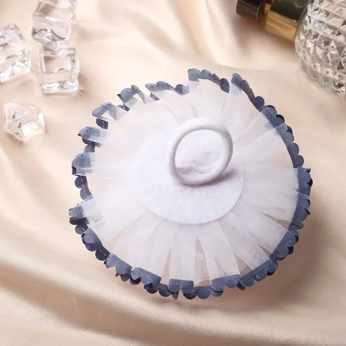 Бант для волос на резинке &laquo;Школьница&raquo;, волнушка горошек синие края, d=11 см, сине-белый