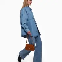 Сумка женская мессенджер TEXTURA на клапане, 23&times;6&times;13 см, коричневая