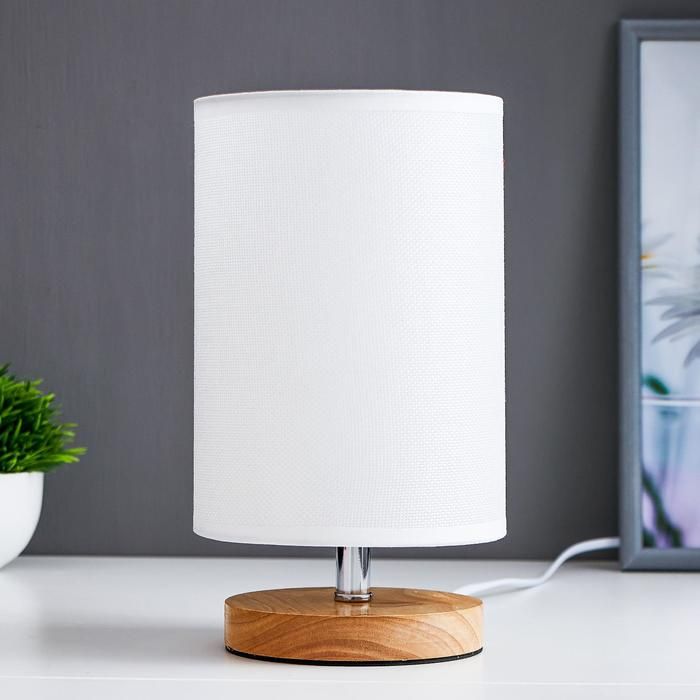 Лампа настольная 16494/1WT E27 40Вт белый 13,5х13,5х28 см RISALUX Лампа настольная 16494/1WT E27 40Вт белый 13,5х13,5х28 см RISALUX