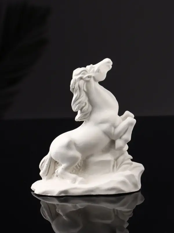 Фигура "Конь на дыбах" 10 см