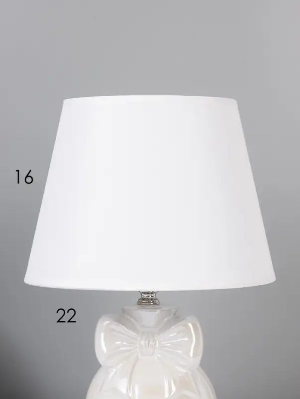 Лампа настольная RISALUX &laquo;Шар с бантом&raquo;, E27, 40 Вт, перламутровая, 22&times;22&times;33.5 см