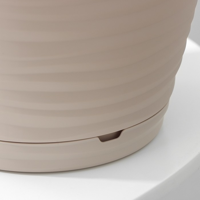 Горшок для цветов с поддоном Saffron, 5,4 л, d=22,4 см, h=20,5 см, цвет бежевый Горшок для цветов с поддоном Saffron, 5,4 л, d=22,4 см, h=20,5 см, цвет бежевый