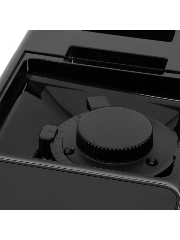 Кофемашина HAM-4001 1350Вт черный