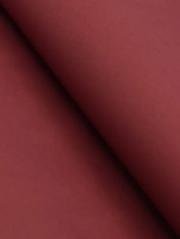 Бумага упаковочная крафт, двусторонняя, винный, 0.68&times;10&plusmn;5% м