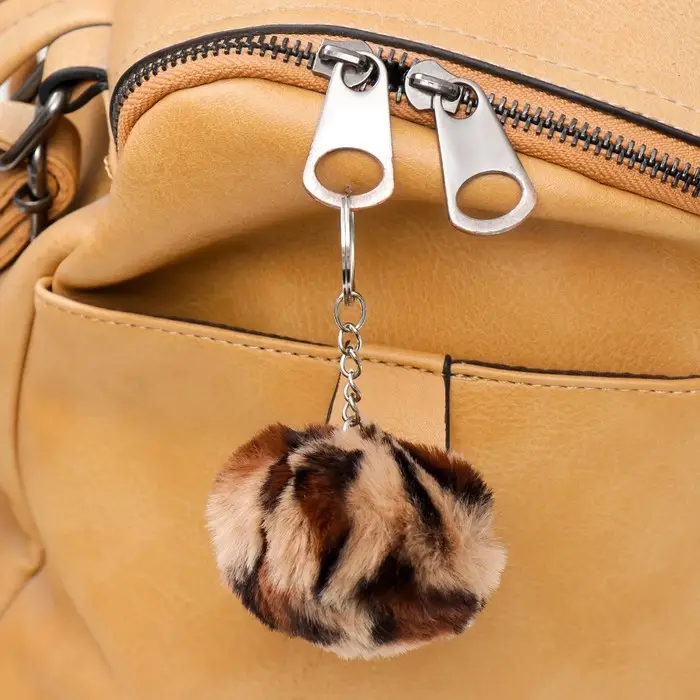 Пушистик на кольце Пушистик на кольце "Шарик - леопард" МИКС 6х6х6 см