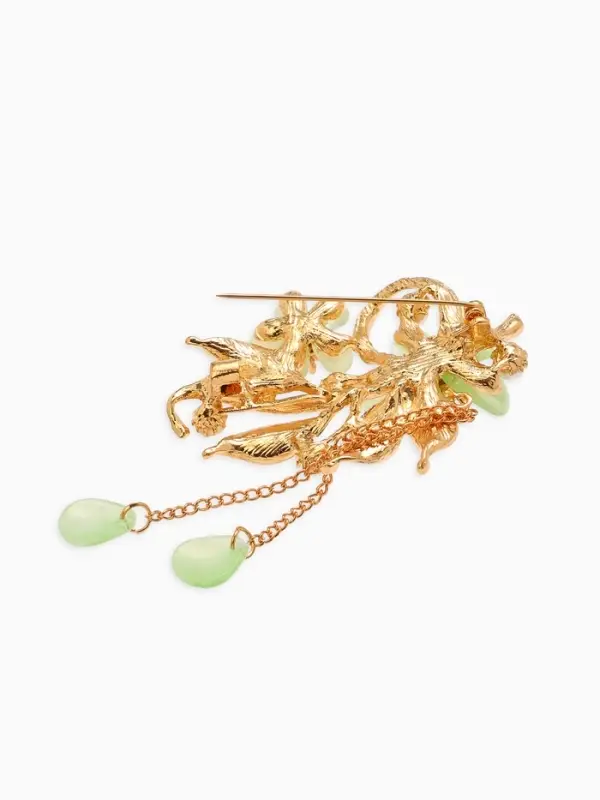 Брошь с жемчугом "Цветы", цвет светло-зеленый в золоте
