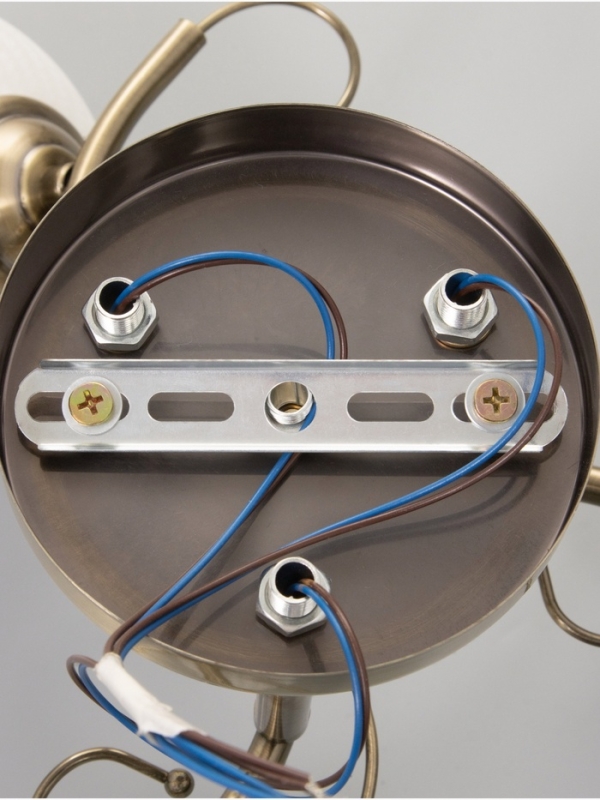 Люстра Люстра "Классик" 3х40Вт Е27 бронза