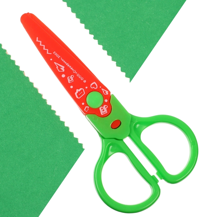 Ножницы фигурные пластиковые, 12.5 см, Смешарики Ножницы фигурные пластиковые, 12.5 см, Смешарики