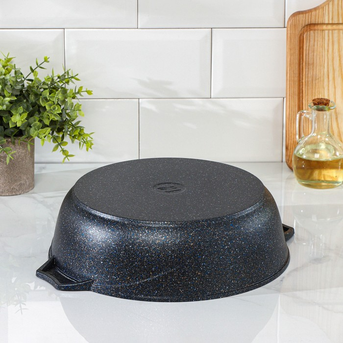 Жаровня «Гранит Star», 4 л, d=30 см, стеклянная крышка, антипригарное покрытие, тёмно-синий Жаровня «Гранит Star», 4 л, d=30 см, стеклянная крышка, антипригарное покрытие, тёмно-синий