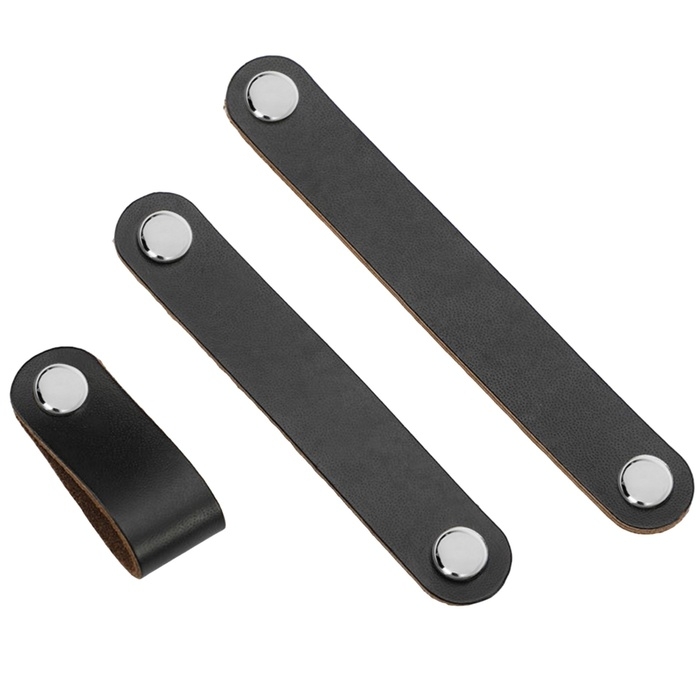 Ручка-скоба CAPPIO RSC010, кожа, м/о 128 мм, цвет черный Ручка-скоба CAPPIO RSC010, кожа, м/о 128 мм, цвет черный