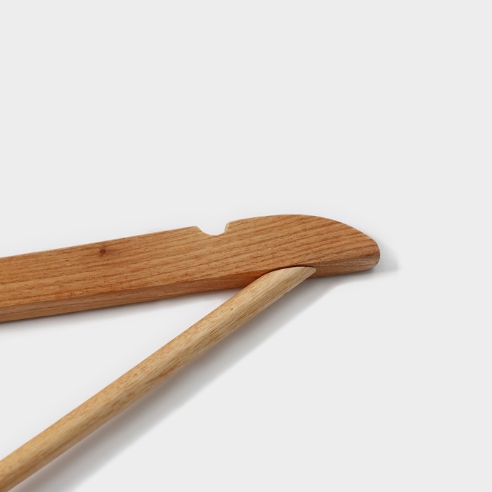 Плечики - вешалки для одежды Доляна, 44,5×23 см, 3 шт, с перекладиной, широкие плечики, деревянные сорт B