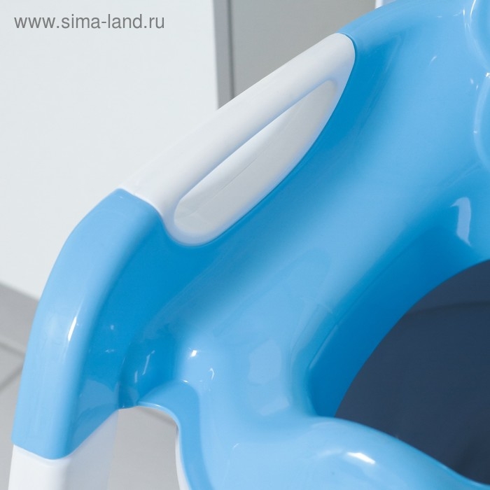 Детская накладка - сиденье на унитаз со ступенькой «Панда», с ручками, цвет голубой Детская накладка - сиденье на унитаз со ступенькой «Панда», с ручками, цвет голубой