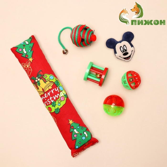 Новогодний набор игрушек для кошек Новогодний набор игрушек для кошек