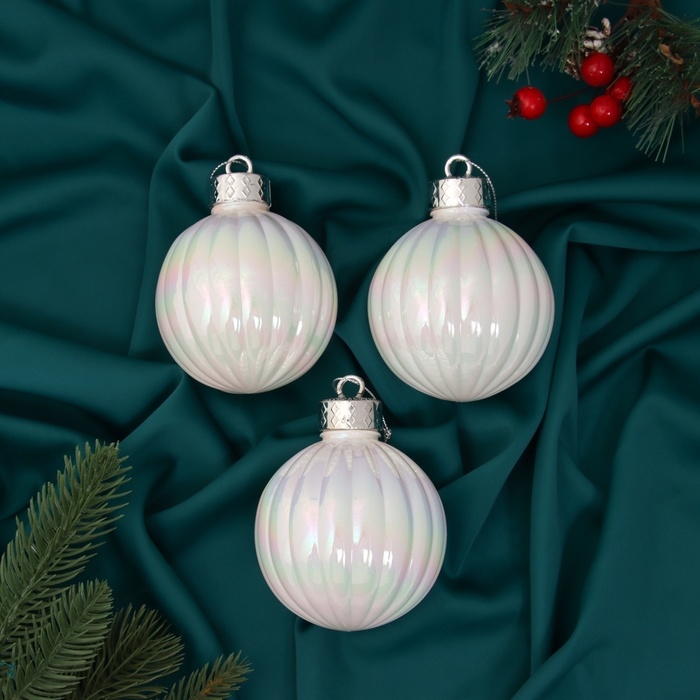 Набор шаров пластик d-8 см, 3 шт Набор шаров пластик d-8 см, 3 шт "Перелив" полоски, белый перламутр