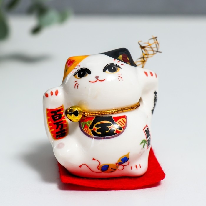 Сувенир керамика Сувенир керамика "Манэки-нэко - удовольствие" 4,5х3,8х4,6 см набор 5 шт