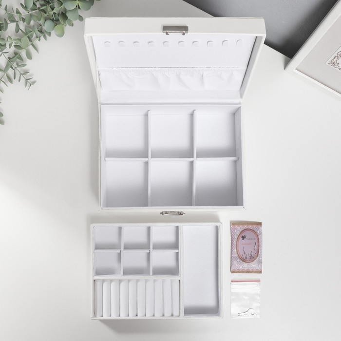 Шкатулка кожзам для украшений  Шкатулка кожзам для украшений "Белая матовая" 8,7х23х17,5 см