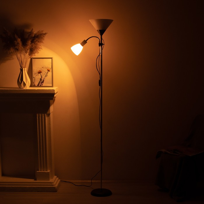 Торшер  Торшер "Тренд 2" 1х40Вт Е27+1хЕ27 40Вт серебристый 22х22х180 см.