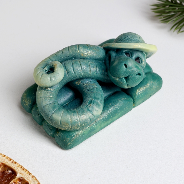 Набор в консервной банке Набор в консервной банке "Как новый год встретишь..." мыло + мочалка