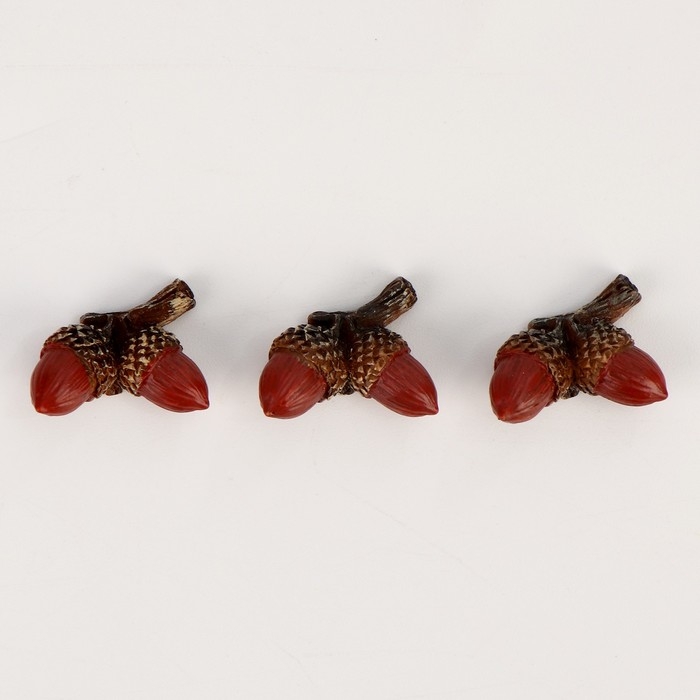 Миниатюра кукольная «Желуди», набор 3 шт., размер 1 шт. — 1,5 × 2 × 1 см