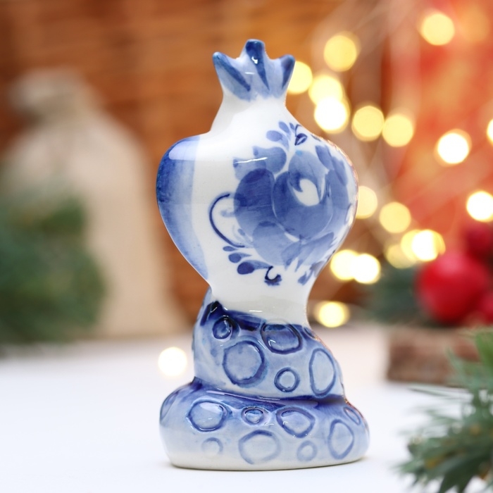 Новый год. Сувенир символ года Новый год. Сувенир символ года "Змея Тутси", гжель