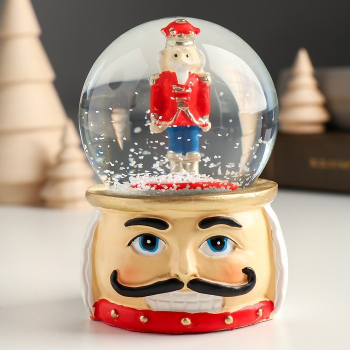 Сувенир полистоун водяной шар Сувенир полистоун водяной шар "Щелкунчик" 7,2х7х9,5 см