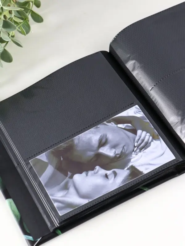 Фотоальбом 304ф 10X15см, ПП карм., 2ф на стр, черные страницы