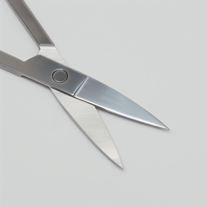 Ножницы маникюрные, прямые, широкие, 9 см Ножницы маникюрные, прямые, широкие, 9 см