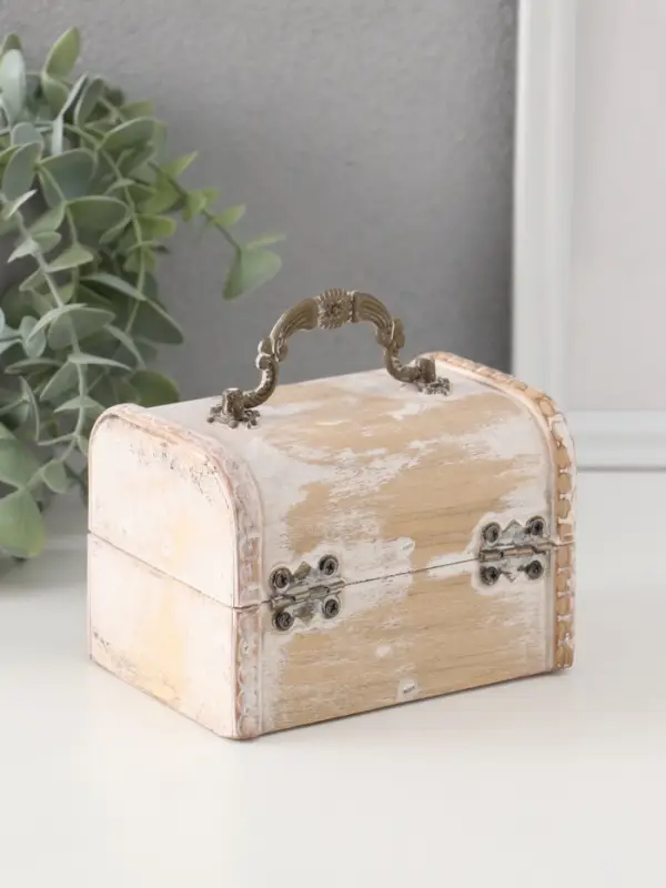 Шкатулка для украшений &laquo;Сундучок. Состаренная белая&raquo;, дерево, 8.5&times;12&times;8.5 см