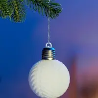 Елочный шар &laquo;Белый бархат&raquo; 8 см, 1 LED, от батареек LR44&times;3, свечение тёплое белое