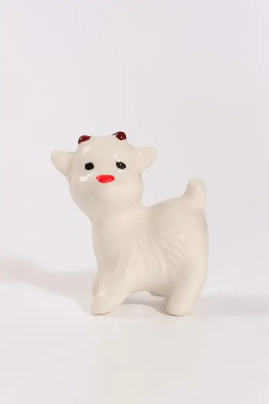 Фигурка фарфоровая &laquo;Белый козлик&raquo;, 3.5&times;3&times;2 см