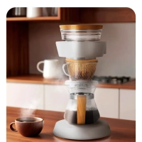 Портативная кофеварка-пуровер КТ-7574 - 0.35 л Портативная кофеварка-пуровер КТ-7574 - 0.35 л