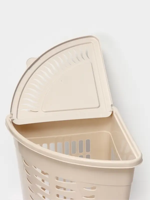Корзина для белья угловая, 45 л, 37&times;50&times;56 см, с крышкой, слоновая кость