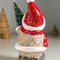 Сувенир керамика свет "Снеговик в серебристой шубке с ёлочкой" 9,5х7,5х14,5 см